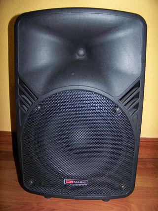 ALTAVOZ ACTIVO MARK 105A USB de segunda mano por 120 EUR en Cáceres en  WALLAPOP
