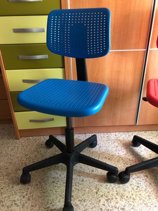 Segunda En Wallapop De Mano Sillas Oficina Dos Hermanas 2WeYbE9IDH