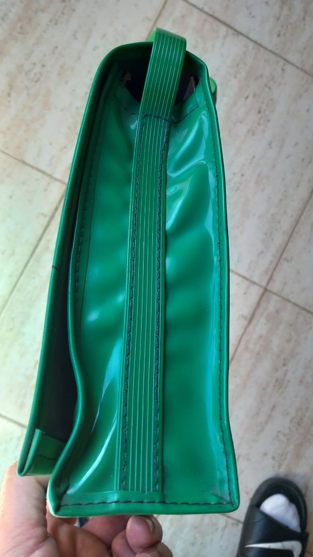 ANTIGUA CARTERA COLEGIO AÑOS 70 HEIDI VINTAGE