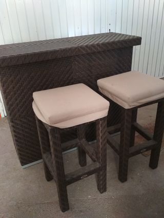 Mueble bar jardín de segunda mano en WALLAPOP