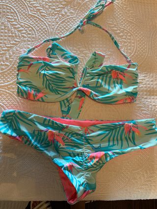 Bikini Mano La Segunda En Wallapop De Provincia Oysho Zaragoza yvIYf76gb