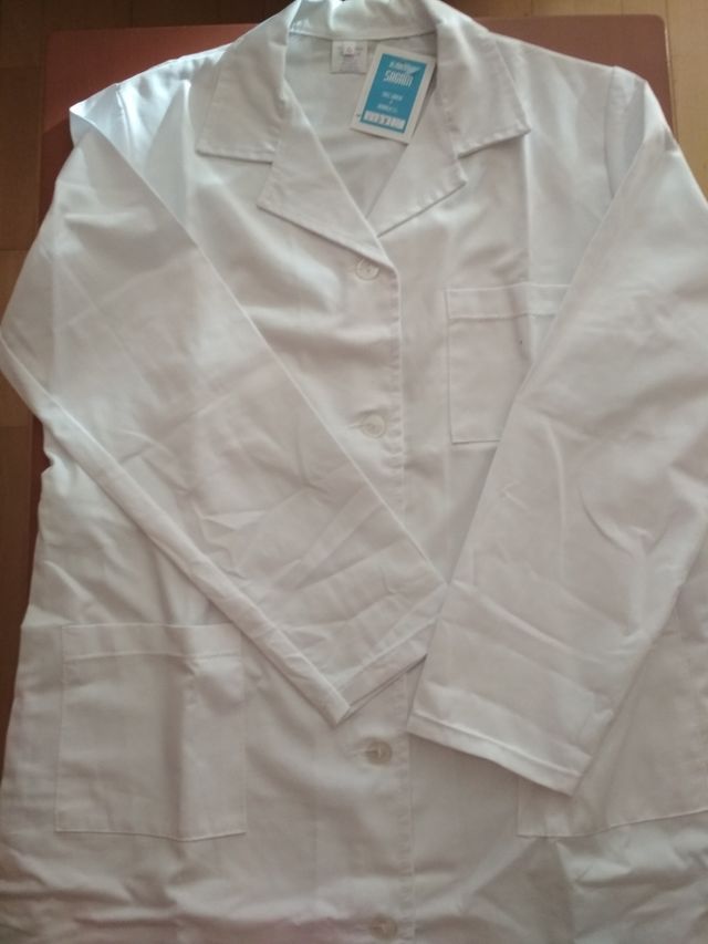 Bata blanca de laboratorio de talla G