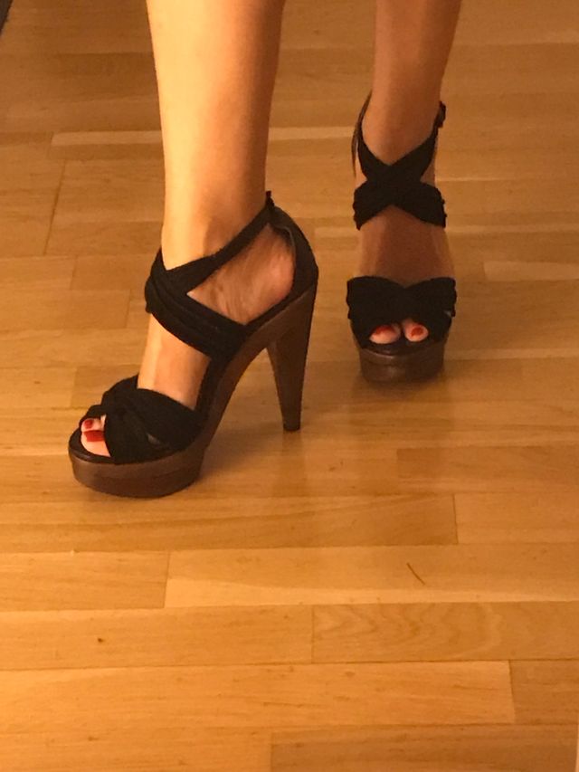 Sandalias negras ante plataforma T37 Lanidor