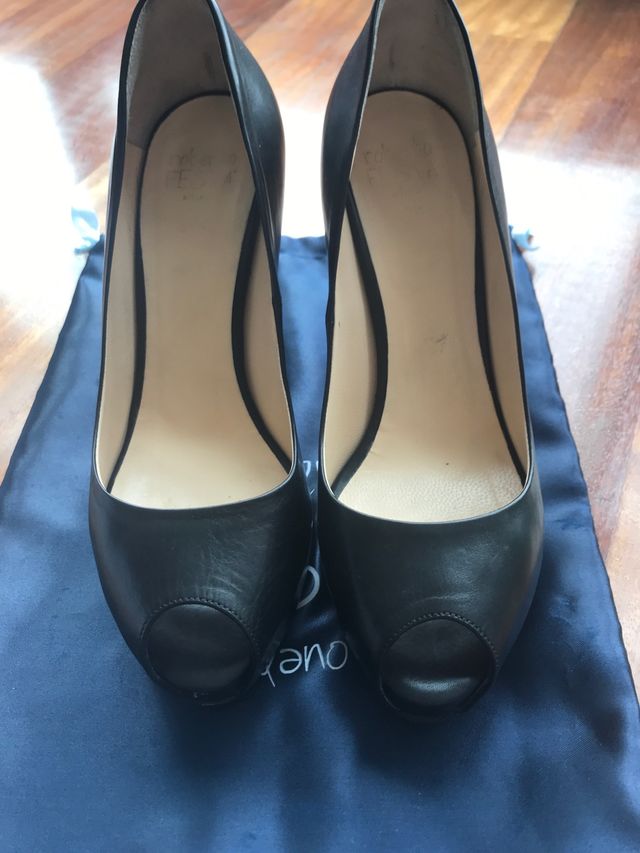 Zapato peeptoe "Roberto Festa"T. 36