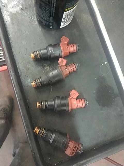 inyectores rojos Saab turbo