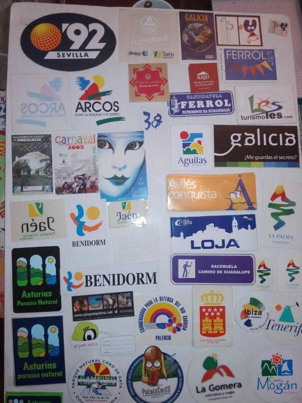 pegatinas variadas. 1.