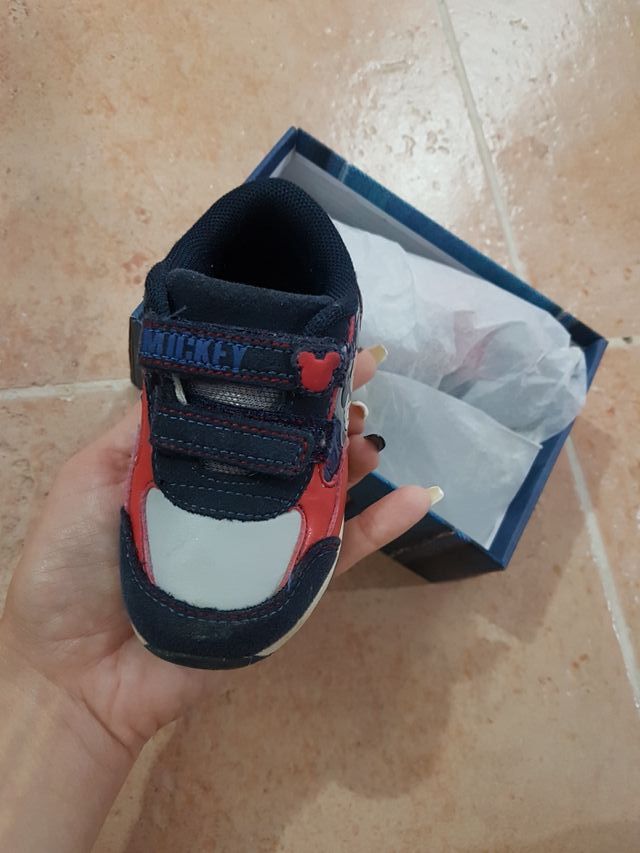 Zapatos deporte bebé