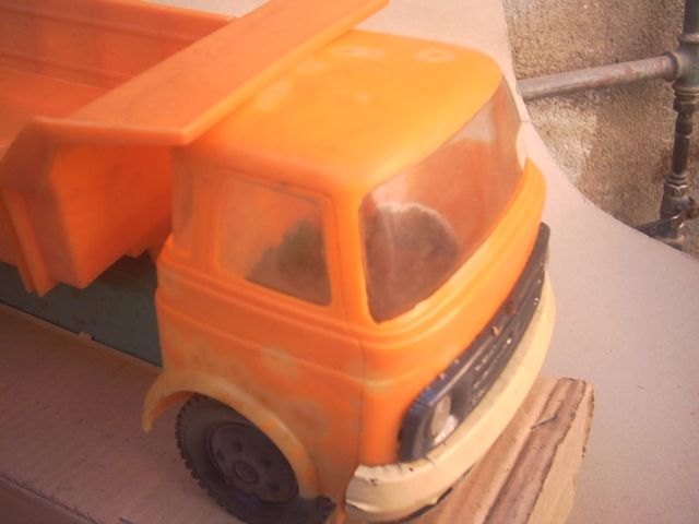 camiones GOZAN -  MOLTO