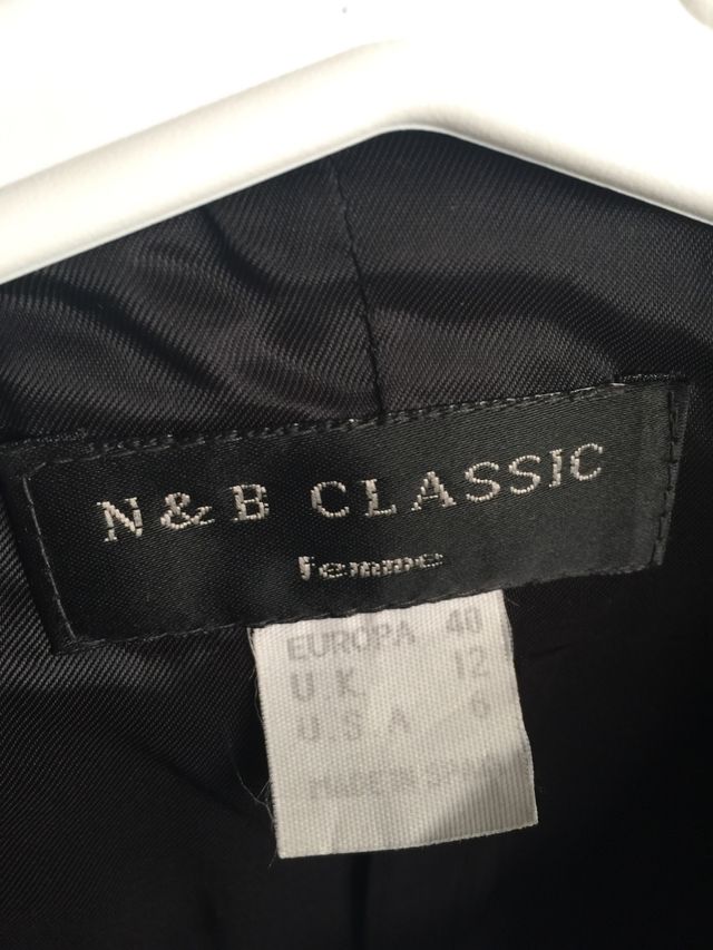 Chaqueta Terciopelo Negro. Zara