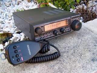 Kenwood　TM-455D Trasmettitore multifunzione KENWOOD TM 455E per 487 EUR di
