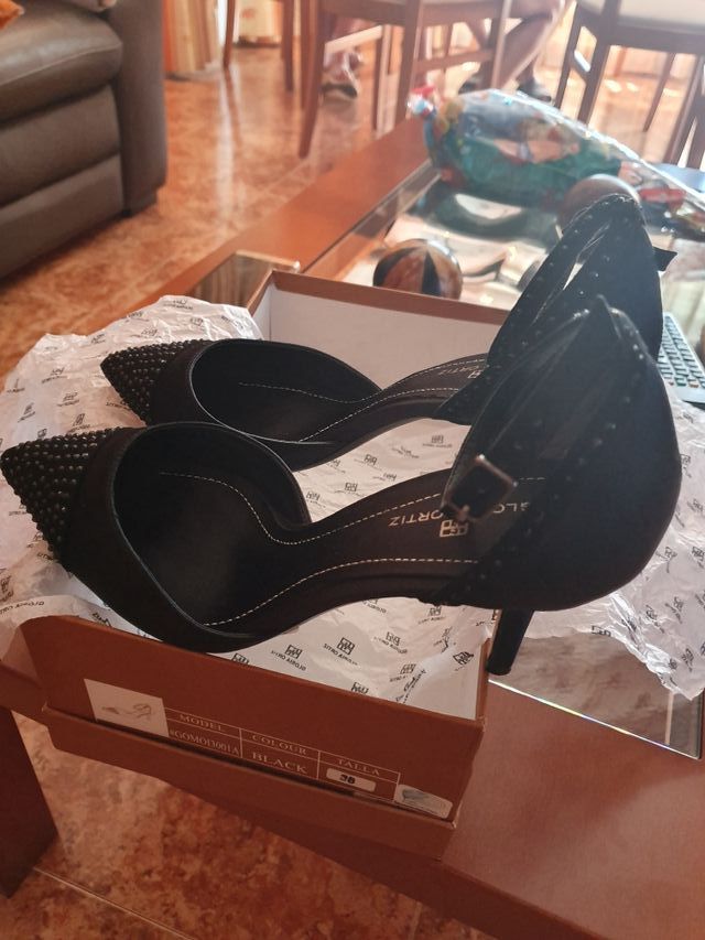 Zapatos aguja GLORIA ORTIZ