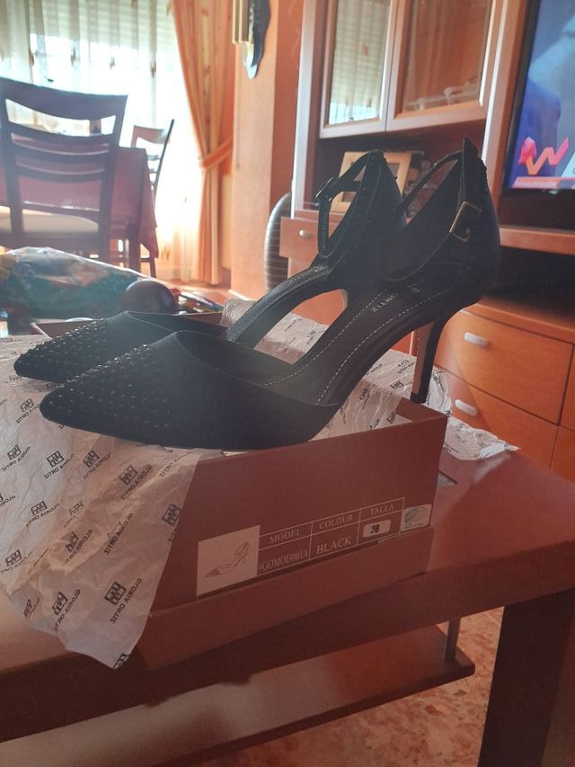 Zapatos aguja GLORIA ORTIZ