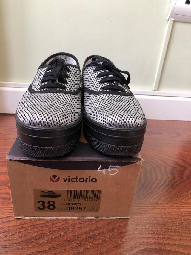 Sneakers Victoria nuevas