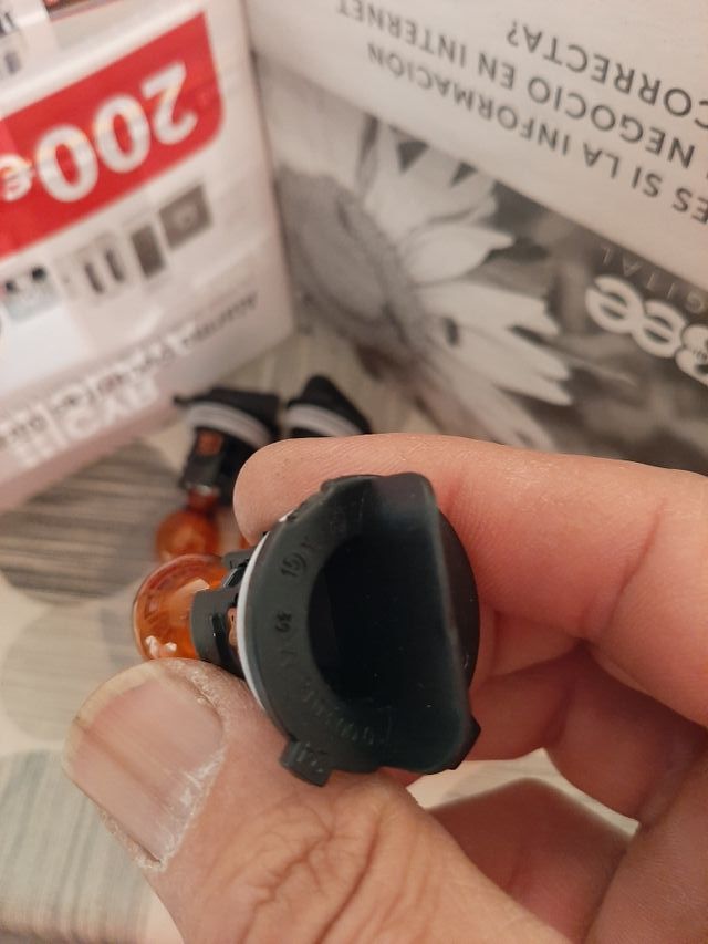 Bombillas Philips intermitentes nuevas 24w