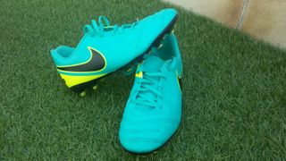 nike tiempo 36