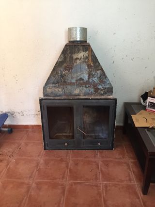 Chimenea de hierro fundido de segunda mano en WALLAPOP