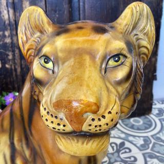 Tigre vintage de cerámica