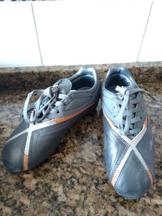 botas futbol niño munich