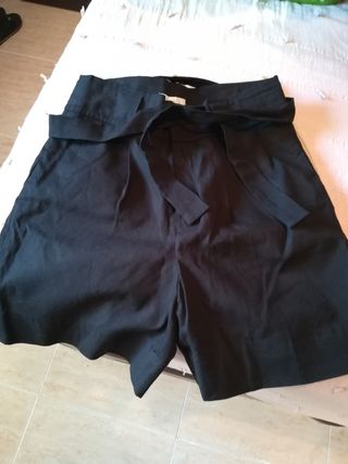 Bermudas mujer nuevas Mango. de segunda mano por 6 EUR en Abrera en WALLAPOP