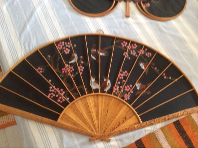 ABANICOS ETNICOS PARA DECORACION " GANGA"