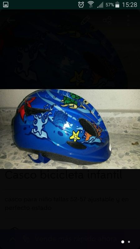 Casco ajustable para niño.