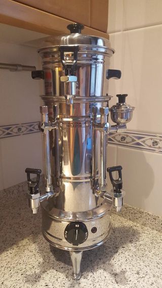 Cafetera colombiana Greca de segunda mano por 130 EUR en Torrelodones en  WALLAPOP