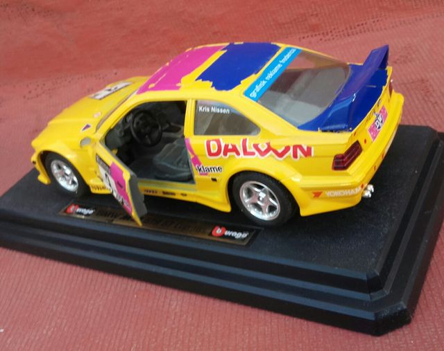 Peugeot 206 escala 1/24