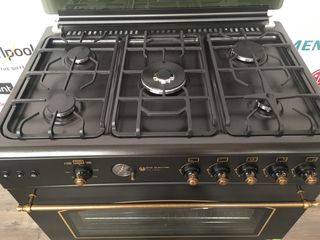 Cocina de gas butano rústica de segunda mano por 560 EUR en Arganda del Rey  en WALLAPOP