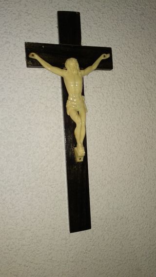 Crucifijo de segunda mano en WALLAPOP