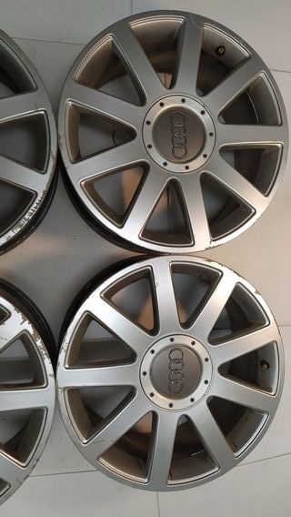 Llantas Audi 17 pulgadas originales Old Rs4