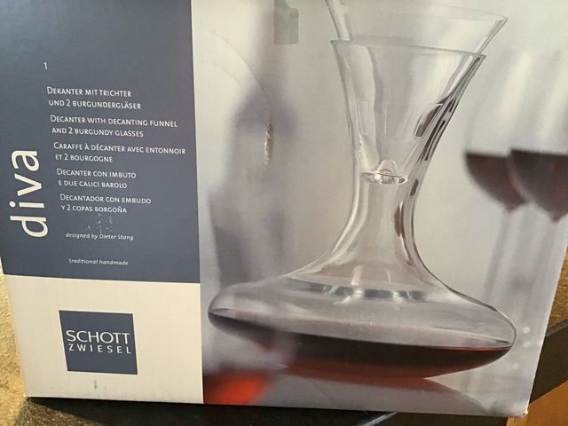 Jarra decantador de vinos