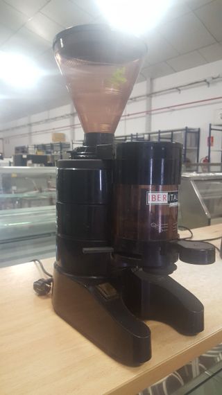 Molinillo cafe iberital de segunda mano por 125 EUR en Cuarte de Huerva en  WALLAPOP