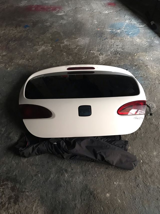 Portón maletero seat leon 1p