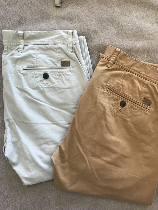 Pantalón tipo chino de ZARA MAN