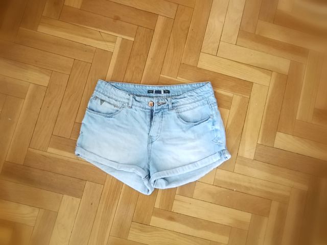 short vaquero tiro alto