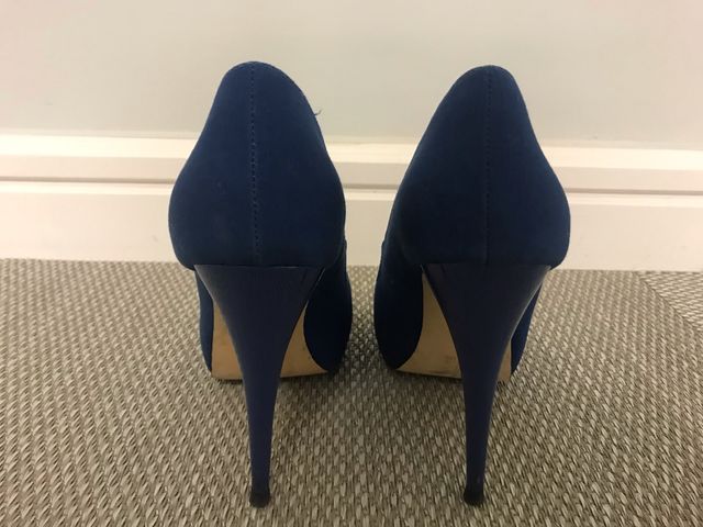 Zapatos tacón azul Bershka 37