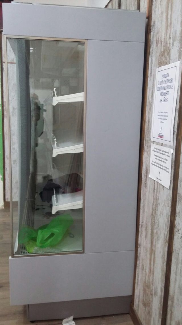 Vitrina expositor refrigerada