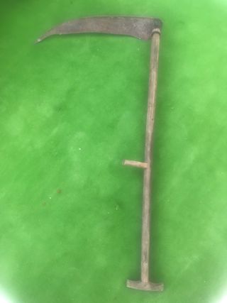 Guadaña muy antigua de segunda mano por 60 EUR en Santibáñez de Valcorba en  WALLAPOP