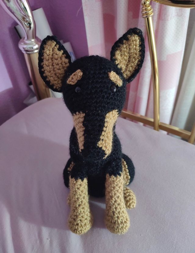 Doberman Grande Amigurumi