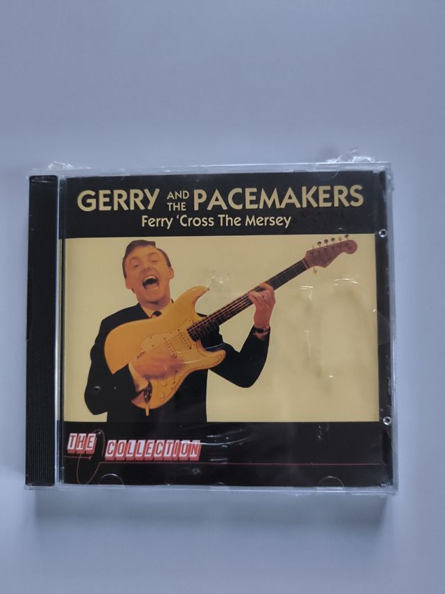 THE DOOBIE BROTHERS. BARCLAY JAMES HARVEST. CDs.