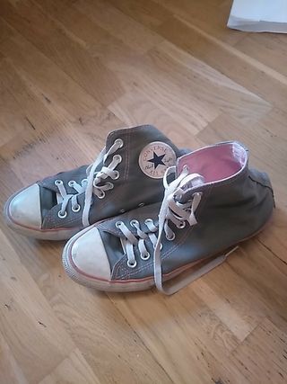 {keywor d} converse gris 40