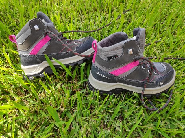 botas montaña talla 28