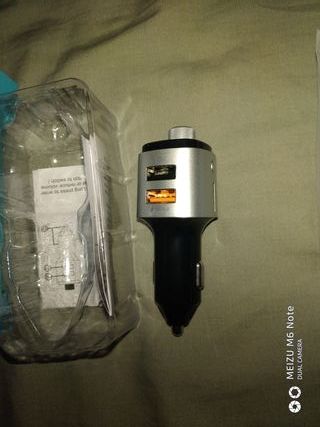 Soporte USB Activar Siri//Google Aitsite Adaptador de Audio para Autom/óvil Bluetooth Transmisor FM con Rotar Volumen y Luz Colorida Hablar con ManosLibres Transmisor Bluetooth para Autom/óvil