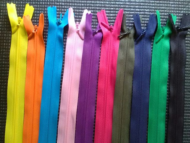 Lote 10 Cremalleras,  color a elección