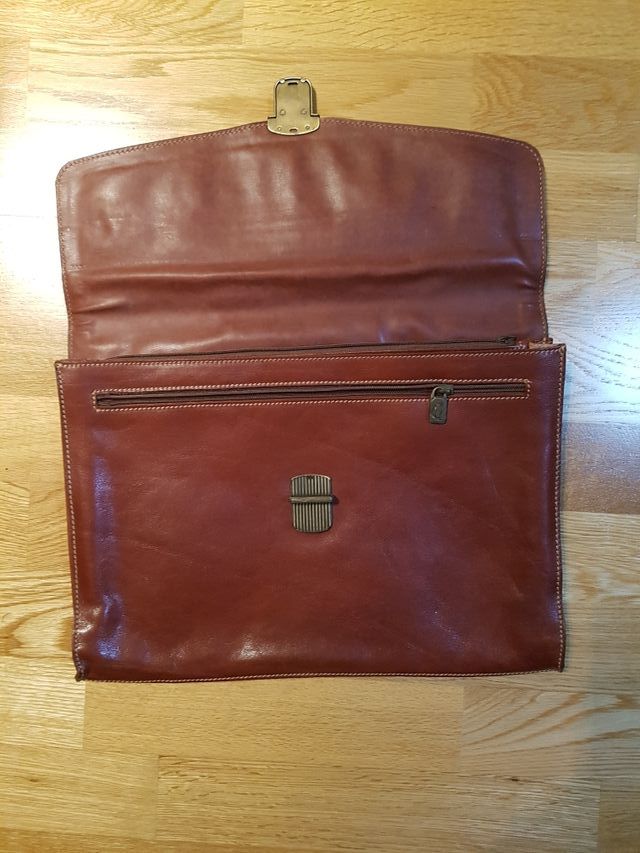 Portadocumentos de piel