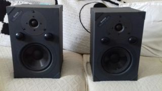 alesis point seven studio monitors