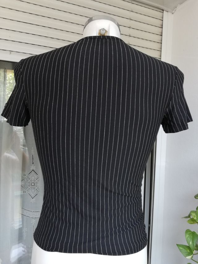 Camiseta pico hombre rayas de Hom