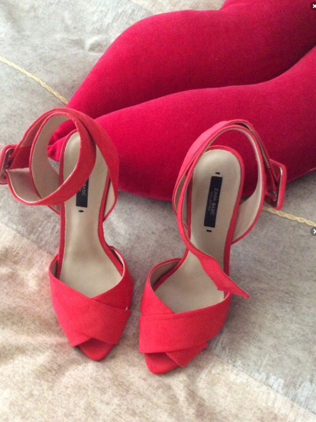 Sandalias tacón Zara