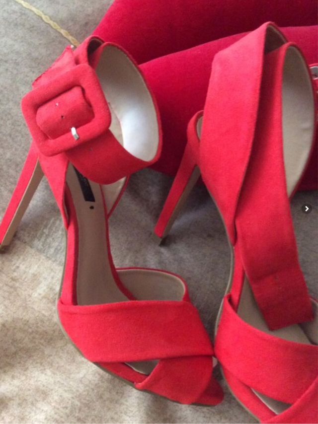 Sandalias tacón Zara