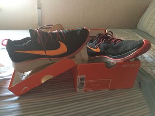nike zoom fly 42